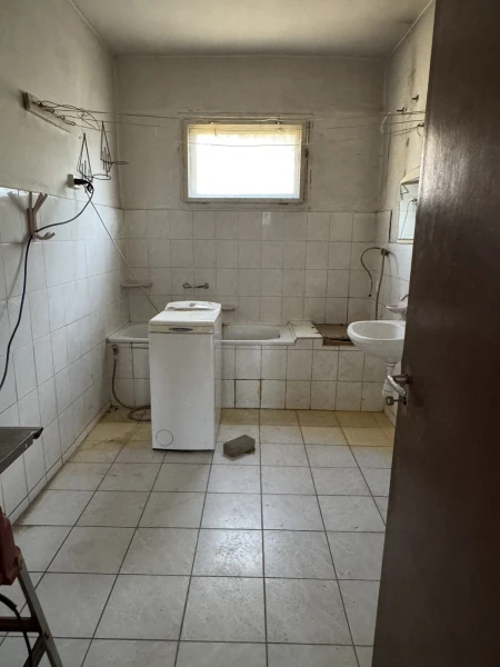 Eladó Ház Pécel 226 m2 