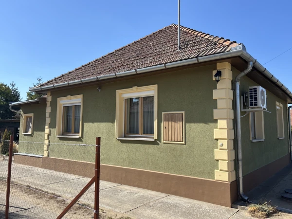 Eladó Ház Tápióság 80 m2 