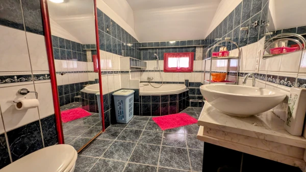 Eladó Ház Kecskemét 390 m2 