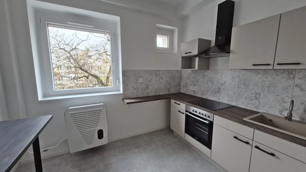 Eladó Lakás Győr 62 m2 