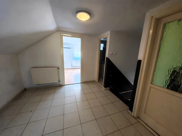 Eladó Ház Szentlőrinckáta 120 m2 