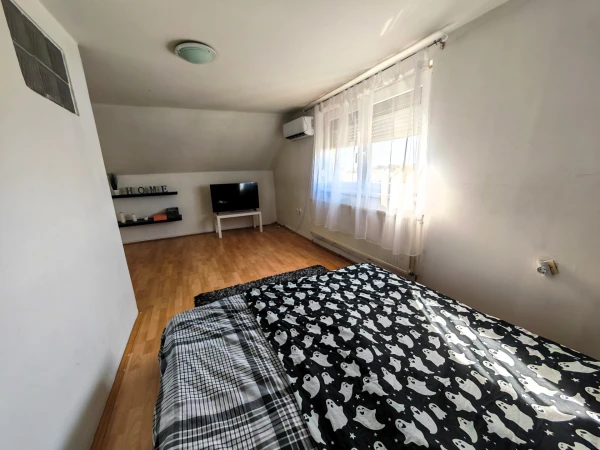 Eladó Ház Szentlőrinckáta 120 m2 
