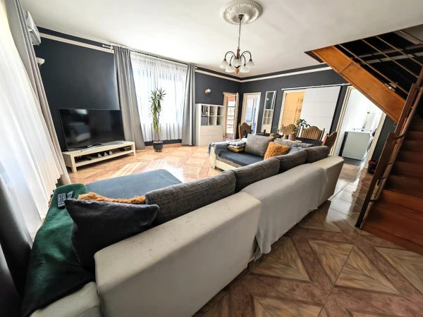 Eladó Ház Szentlőrinckáta 120 m2 