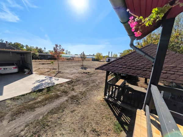 Eladó Ház Szentlőrinckáta 120 m2 