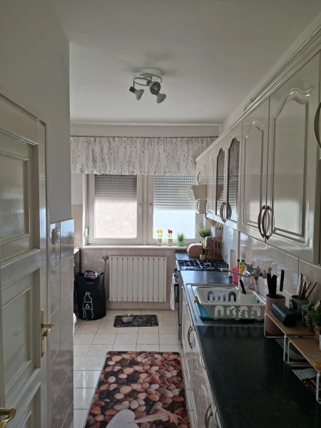 Eladó Lakás Szolnok 77 m2 