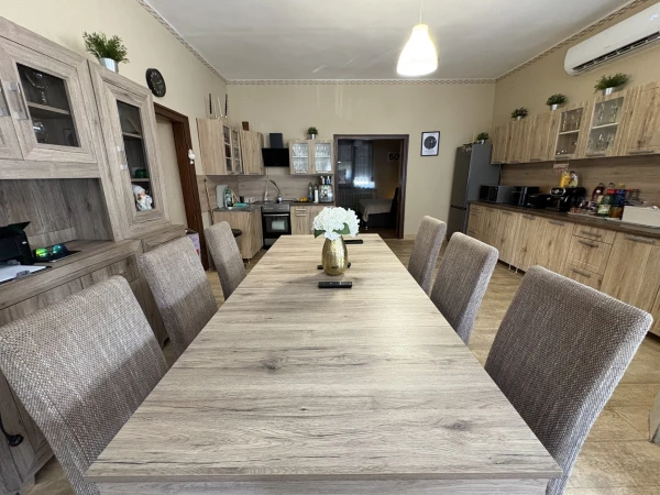 Eladó Ház Kecskemét 167 m2 