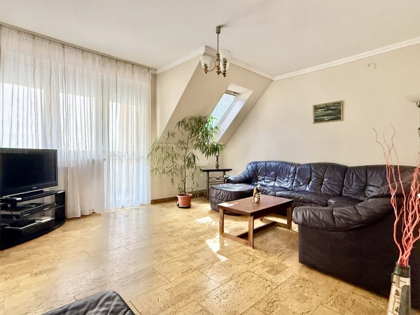 Eladó Lakás Debrecen 105 m2 