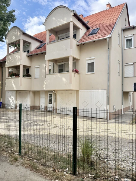 Eladó Lakás Debrecen 105 m2 