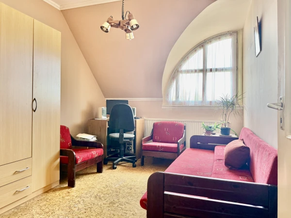Eladó Lakás Debrecen 105 m2 