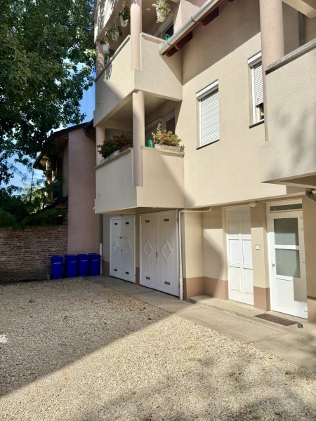 Eladó Lakás Debrecen 105 m2 