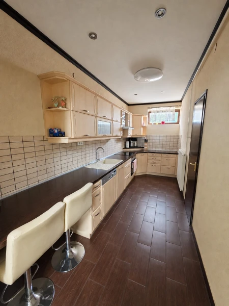 Eladó Ház Ceglédbercel 190 m2 