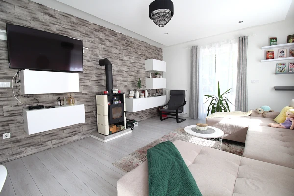 Eladó Ház Győrzámoly 160 m2 