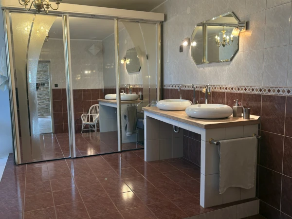 Eladó Ház Ábrahámhegy 145 m2 
