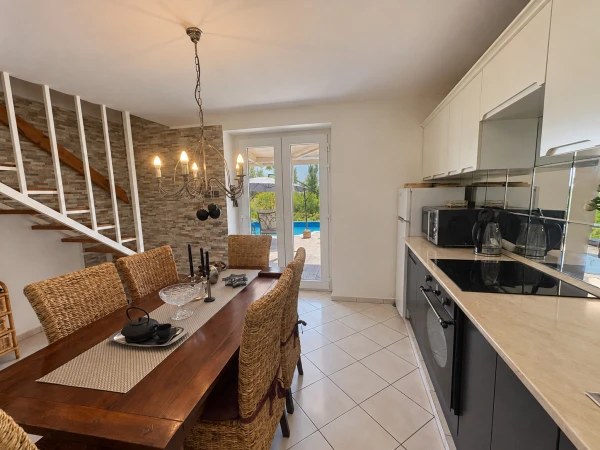 Eladó Ház Ábrahámhegy 145 m2 