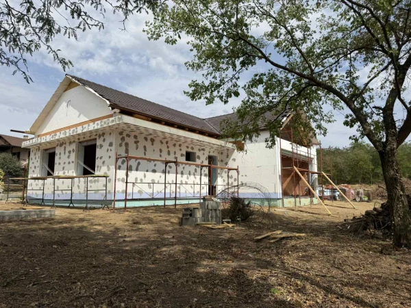 Eladó Ház Szada 135 m2 