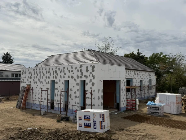 Eladó Ház Szada 135 m2 