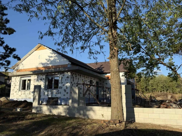 Eladó Ház Szada 135 m2 
