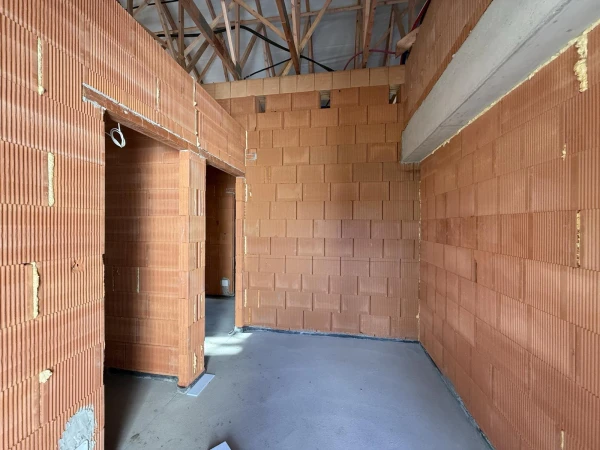 Eladó Ház Szada 135 m2 