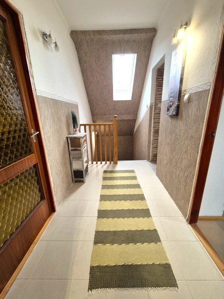 Eladó Ház Kecskemét 200 m2 