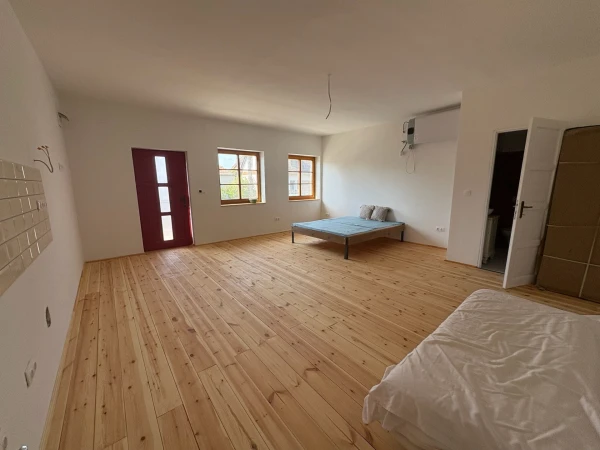 Eladó Lakás Sáska 35 m2 