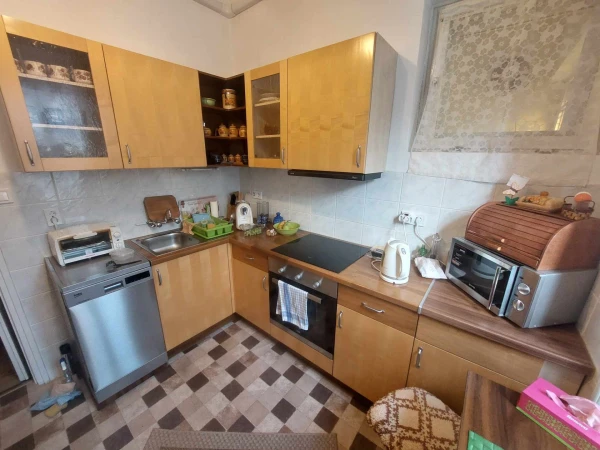 Eladó Ház Baja 240 m2 