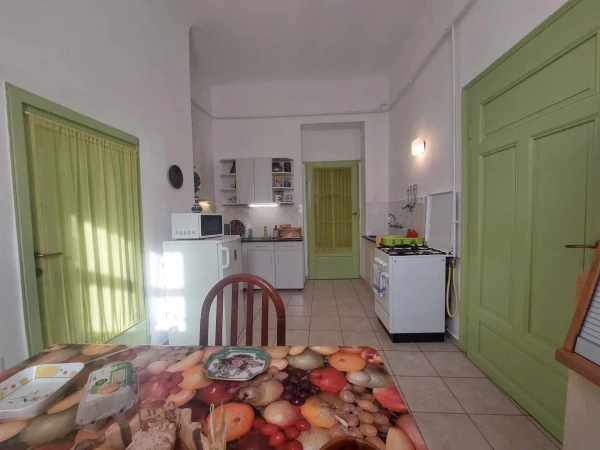 Eladó Ház Baja 240 m2 