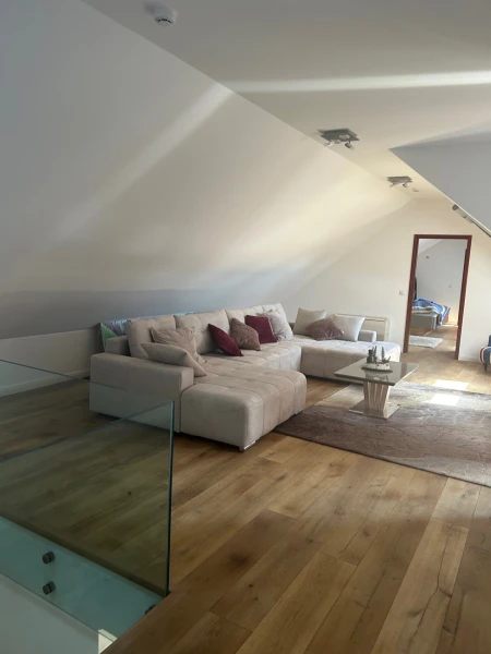 Eladó Ház Németkér 300 m2 
