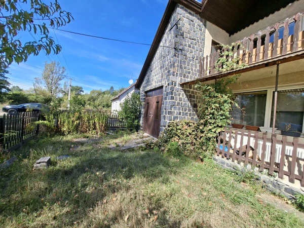 Eladó Ház Etes 140 m2 