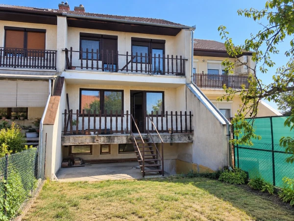 Eladó Ház Cegléd 90 m2 