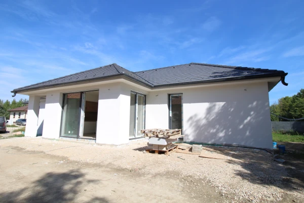 Eladó Ház Győrzámoly 156 m2 