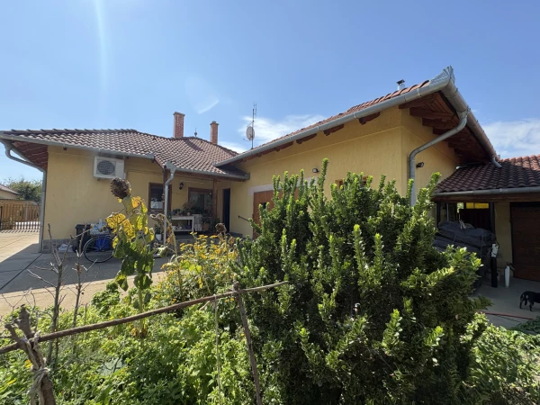 Eladó Ház Kecskemét 95 m2 