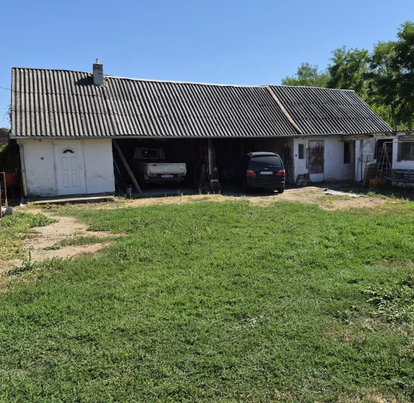 Eladó Ház Komló 110 m2 