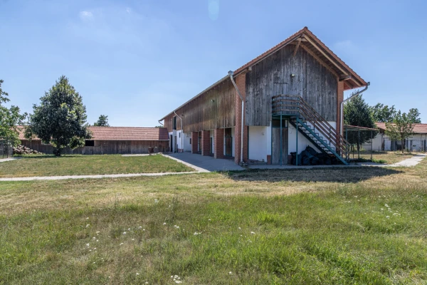 Eladó Telek Jászberény 104743 m2 
