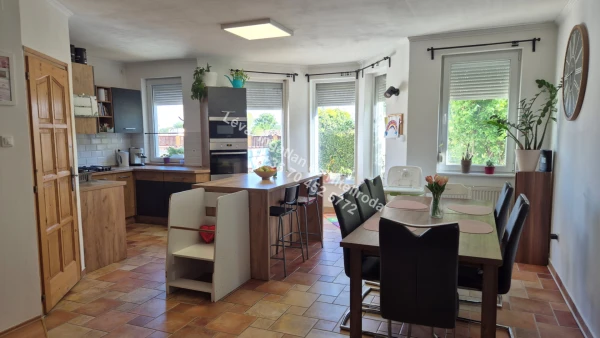 Eladó Ház Békéscsaba 115 m2 