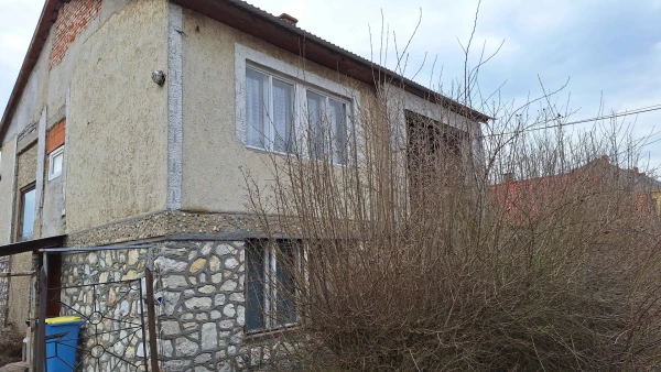 Eladó Lakás Radostyán 107 m2 
