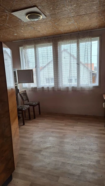 Eladó Lakás Radostyán 107 m2 