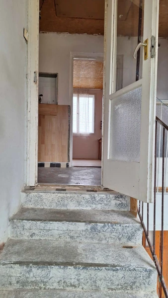 Eladó Lakás Radostyán 107 m2 
