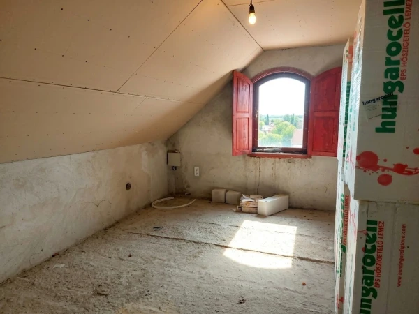 Eladó Nyaraló Dunaföldvár 153 m2 