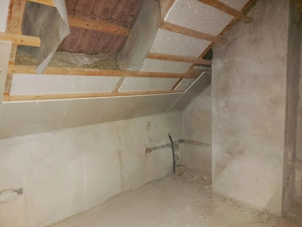 Eladó Nyaraló Dunaföldvár 153 m2 