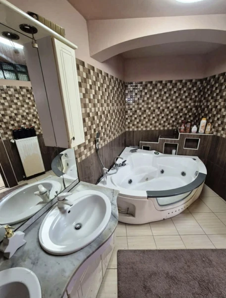 Eladó Ház Szolnok 90 m2 