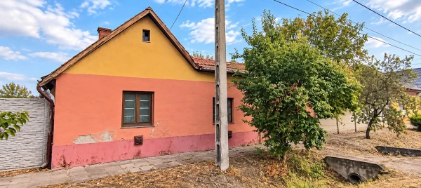 Eladó Ház Cegléd 77 m2 