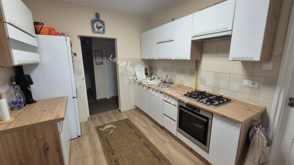 Eladó Lakás Békéscsaba 130 m2 