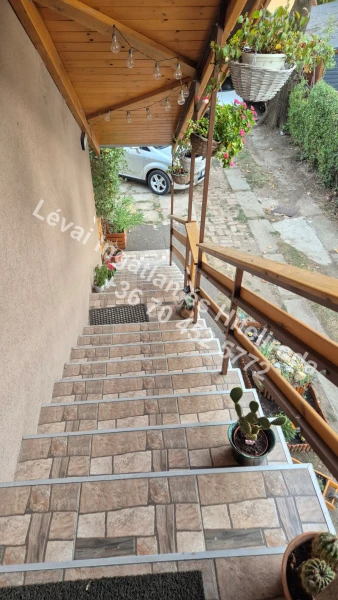 Eladó Lakás Békéscsaba 130 m2 