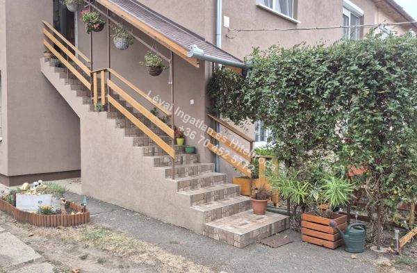 Eladó Lakás Békéscsaba 130 m2 