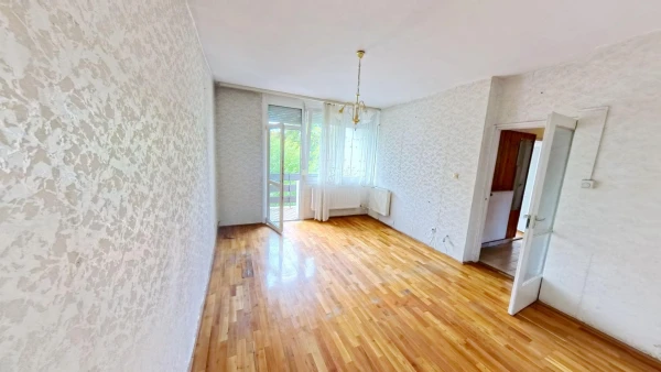Eladó Lakás Veszprém 77 m2 