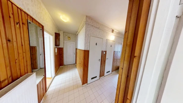 Eladó Lakás Veszprém 77 m2 