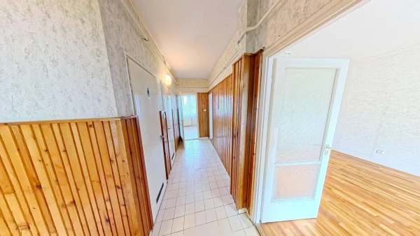 Eladó Lakás Veszprém 77 m2 