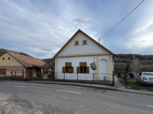Eladó Ház Závod 90 m2 