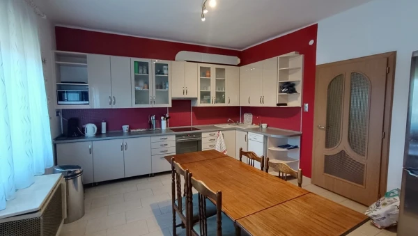 Eladó Ház Tiszavasvári 210 m2 
