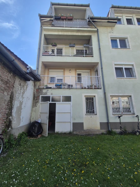 Eladó Telek Szolnok 15 m2 